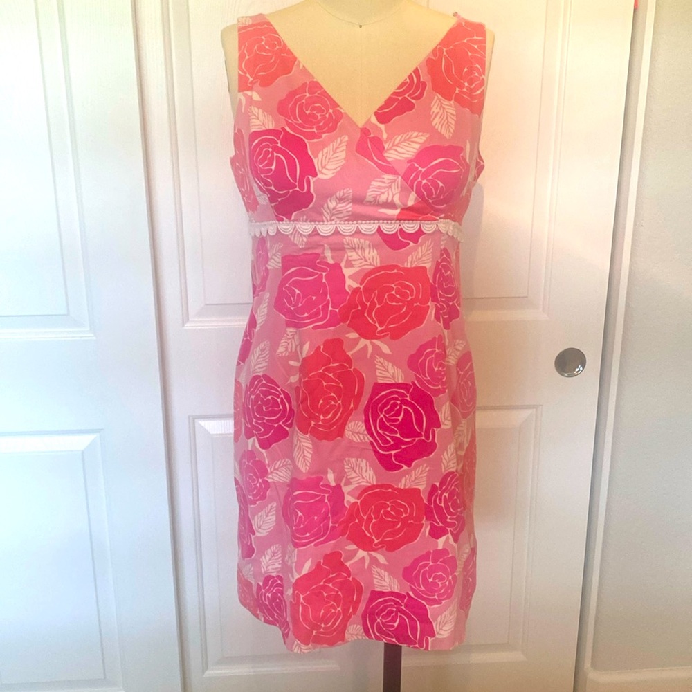 Vintage Lilly Pulitzer size 10 sleeveless dress.